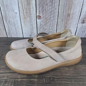 Birkenstock Lora Mary Jane's Soft Leather Slip On Shoes Women's Sz 8 Taupe